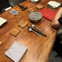 メルモーゾ ダ ドロカワ - 入口近くの4人テーブル
