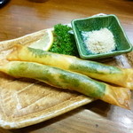 寿司酒房 洛彩 - 2014.10 海老チーズ春巻き（450円）