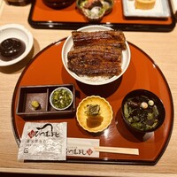 うなぎ和食  しら河 今池ガスビル店 - 贅沢丼肝吸い付き 4700円