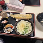 手打十段 うどんバカ一代 - 釜バター完食、次に移る（^ω^）