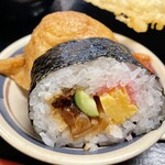 手打十段 うどんバカ一代 - 助六、香川のお寿司旨い(o^^o)