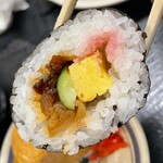 手打十段 うどんバカ一代 - 巻き寿司