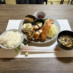 お食事処 与四郎 - ミックスフライ御膳