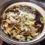 小平うどん - つけ汁のアップ