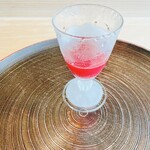 赤坂 渡なべ - 幸水ビーツパインにんじんの香草ジュース