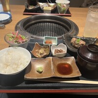 柳橋焼にく わにく - 