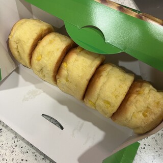 コーンパンページ 美瑛選果 新千歳空港店 - 新千歳空港/パン | 食べログ