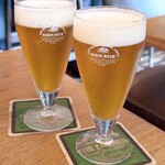 ザ・コーナー ハンバーガー＆サルーン - 