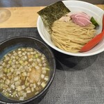 麺や旬香 - 料理写真: