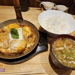 とんかつ ばんぶー - ロースかつ煮