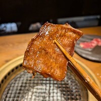 和牛とタン 焼肉 とみ 新橋本店 - 