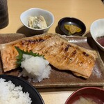 おさかな食堂 まーちゃん - 