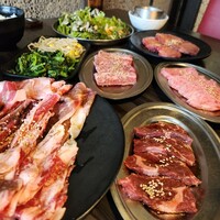 食べ飲み放題 焼肉ダイニングちからや 名駅店 - 