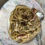 プラドジュール イクタ - ベーコンとアサリとエリンギのスパゲッティ