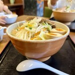 味噌ラーメン はちべえ - 