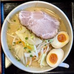 味噌ラーメン はちべえ - 