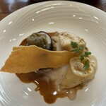 フルールド・オリーヴ カンパーニュ - 茄子のなんちゃらとホエイ豚ラビオリ