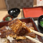 鰻家 - うな重（並）アップ・・・幸せです。