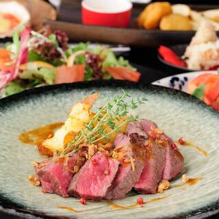 国産牛ステーキ食べ放題♪平日5000円週末5500円