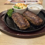 デニーズ - 料理写真:BEEFハンバーグステーキ　アボカドグラタン添え　ライス大盛(1,782円)
