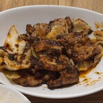 四川料理 178 - キャベツの下のたっぷり豚バラ肉