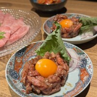 炭火焼肉寅二郎 - 