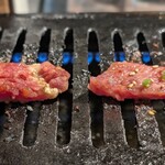 近江牛ホルモン いるもん - 