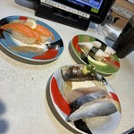 新潟海宝丸 - サーモン。タコ、〆さば4種