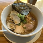 麺や句來夢 - 貝出汁らぁ麺 黒（並）980円