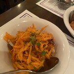 トラットリア ブカ マッシモ - キャロットラペ。レーズン大きくて、甘酸っぱ加減も最高でした。