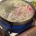 黒豚しゃぶしゃぶ銀座 羅豚 - 