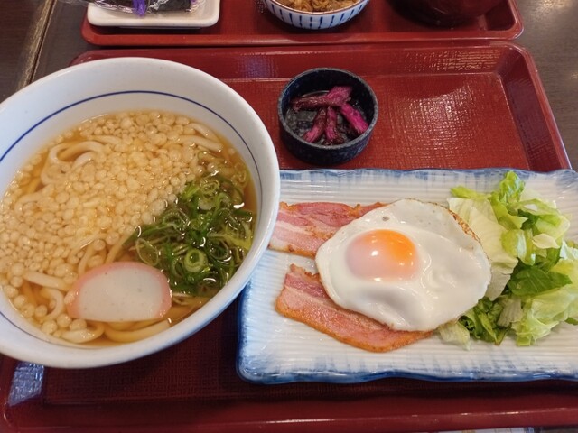 Naka U Kusebashitoriten photo 2