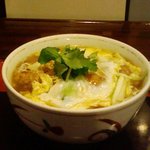 十六文そば七 - かつそば