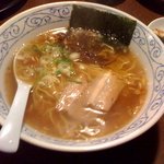 ヌタイ商店 - しょうゆラーメン＆ちょこっと餃子