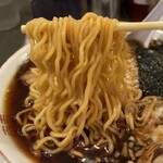 竹岡式ラーメン まる竹 - 麺は乾麺