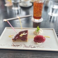 THE COSMOPOLITAN GRILL BAR TERRACE - 
