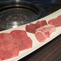 焼肉 青山外苑 - 