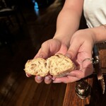 TOKYO Whisky Library - 