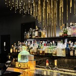 R1 TOKYO Bar&Restaurant - 