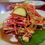 異味香 - 赤くなる大根の品種は比較的少ない貴重な大根