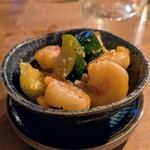 虎徹 - エビとズッキーニの魚醤炒め