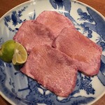 舌とハラミ 肉猿 - 