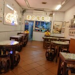 GONG HE GUAN - レトロな店内
