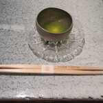 日本料理 TOBIUME - 始まりの一服　"水出し"