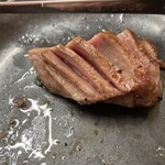 酒々波々 - 牛タン食べ頃