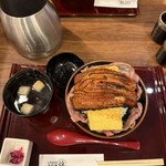 大衆鰻料理 うなぎ錦 - 