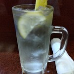 鶴亀 - チューハイ 330円(税込)(2025年9月22日撮影)