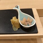 鮨 まえざわ - ガリ