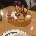 Wine restaurant The Attachment 池袋店 - 
