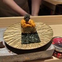 鮨 由う - 